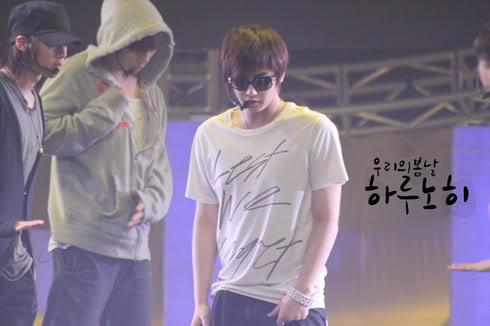 Pics de SS501 “LOVE YA” Ensayo en Music Bank SS_loveyarehearsal001