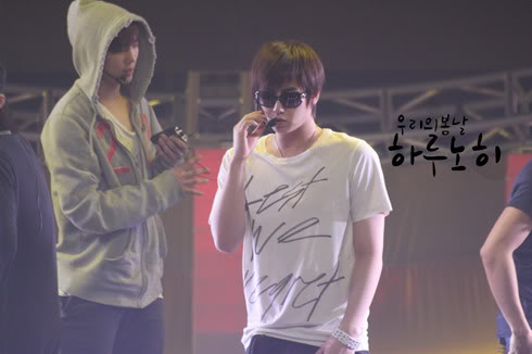 Pics de SS501 “LOVE YA” Ensayo en Music Bank SS_loveyarehearsal003