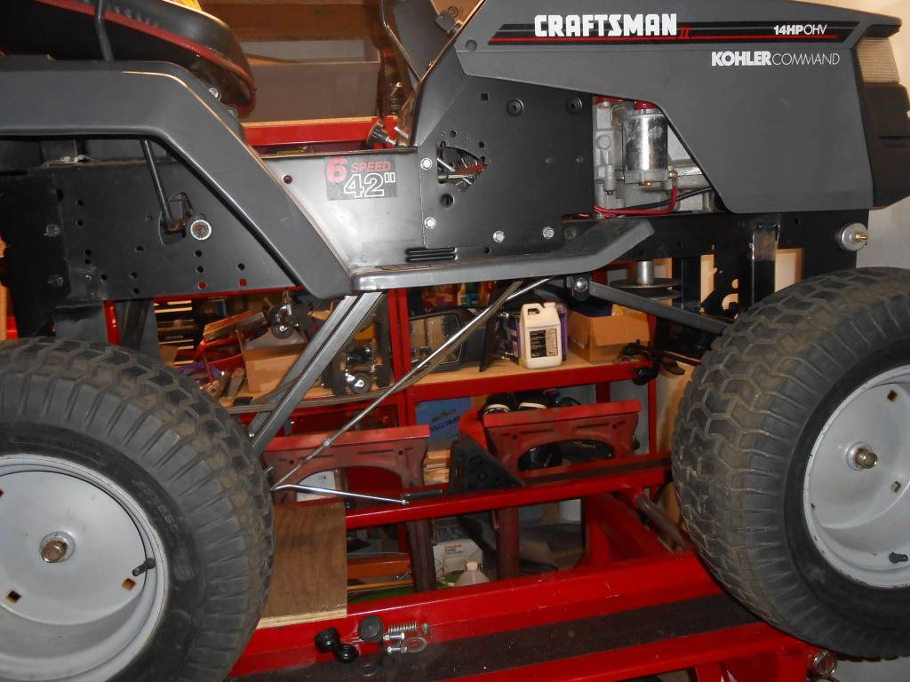 craftsman - Been lurking awhile, first post with new project. Lifted Craftsman! DSCN0074_zps3b6b5945