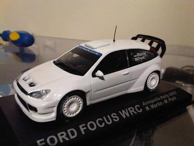 2003 Focus Striped, Decal & Tampo Removal Ixo/Atalya IMG02800-20120226-1807