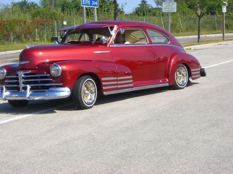 CHEVROLET Fleetline Aerosedan - 1948 CIMG0361