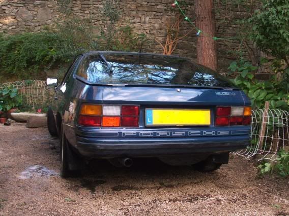 foto pour les yeux . pas de mercedes! 924ARRIERES2