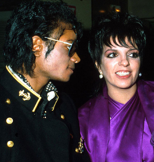 Michael Did NOT Change His Skin Color- He Had Vitiligo 26-2