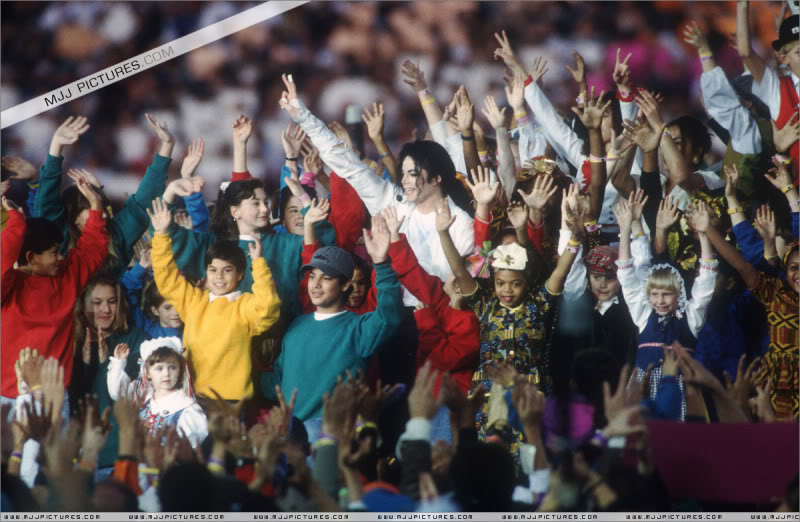 1993- Super Bowl XXVII Halftime Show 016-21