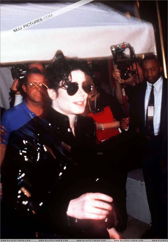 1995- The 12th Annual MTV Video Music Awards 010-42