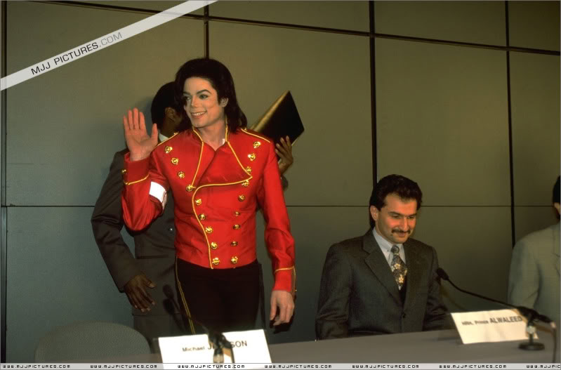 Conference - 1996- Kingdom Entertainment Press Conference 023-19