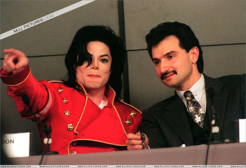 1996- Kingdom Entertainment Press Conference 031-10