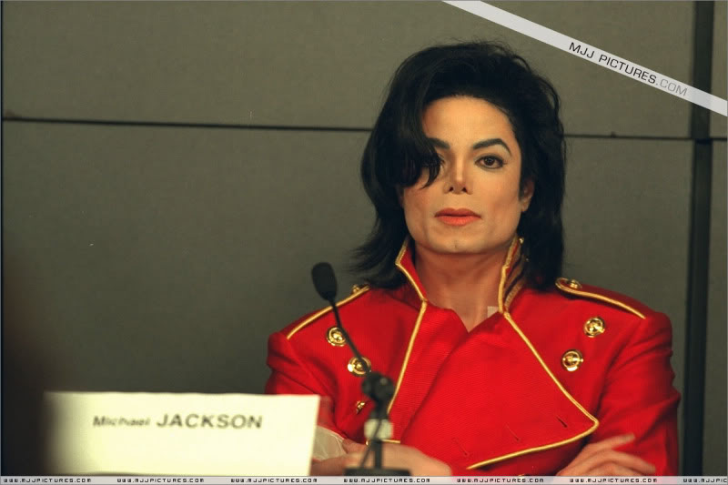 1996- Kingdom Entertainment Press Conference 032-10