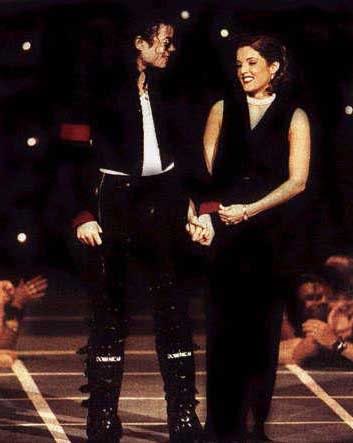 1994- The 11th Annual MTV Video Music Awards 032-9