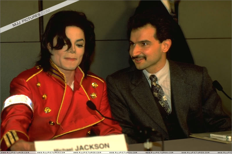 Conference - 1996- Kingdom Entertainment Press Conference 039-7