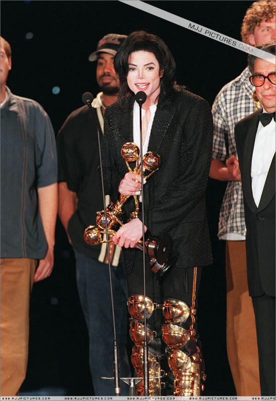 1996 - 1996- The 8th Annual World Music Awards 057-11