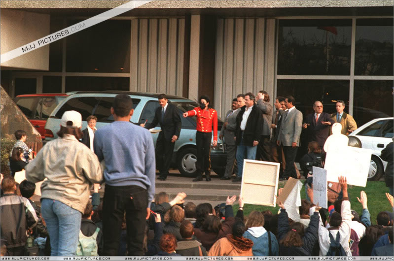 Press - 1996- Kingdom Entertainment Press Conference 057-5