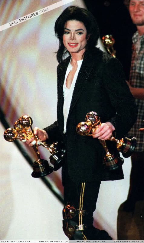 1996 - 1996- The 8th Annual World Music Awards 064-10