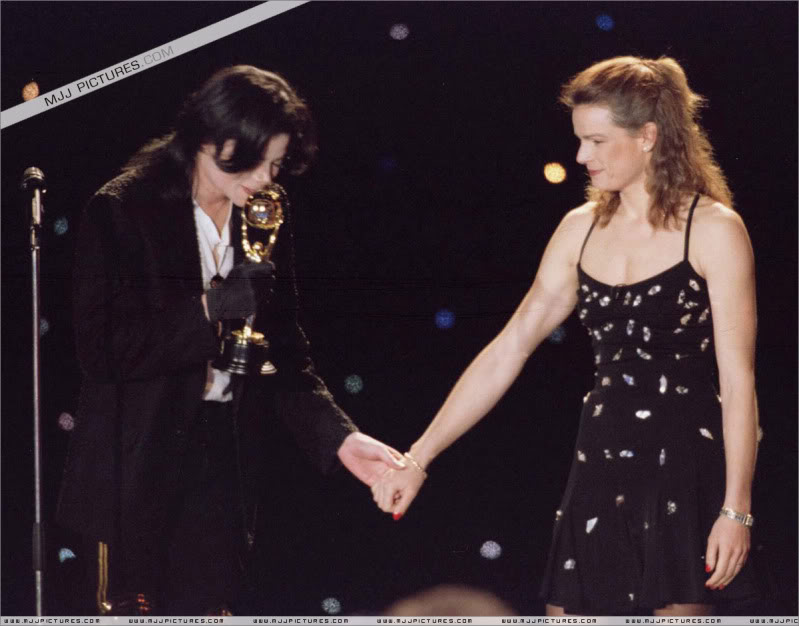 1996- The 8th Annual World Music Awards 071-8