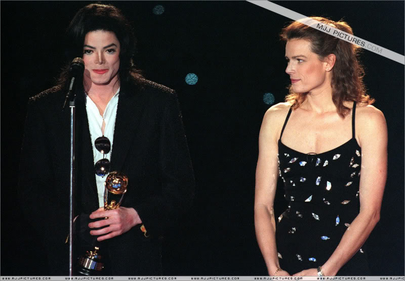 1996- The 8th Annual World Music Awards 073-7