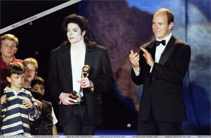 1996 - 1996- The 8th Annual World Music Awards 081-6