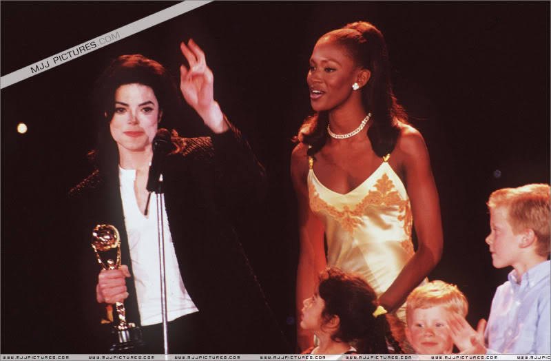 1996 - 1996- The 8th Annual World Music Awards 090-5