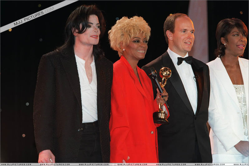 1996- The 8th Annual World Music Awards 096-4