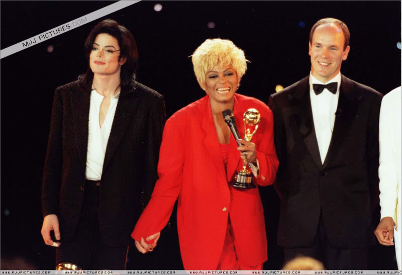 1996- The 8th Annual World Music Awards 100-4