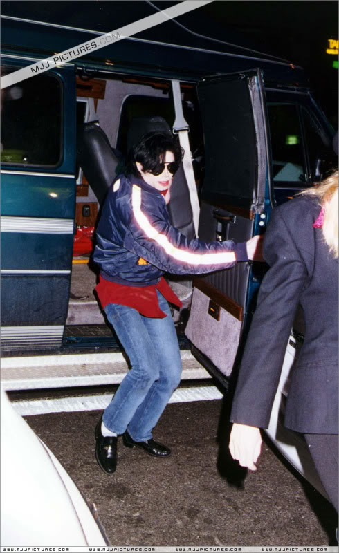 1996- Michael at The Motown Cafe in New York 001-68