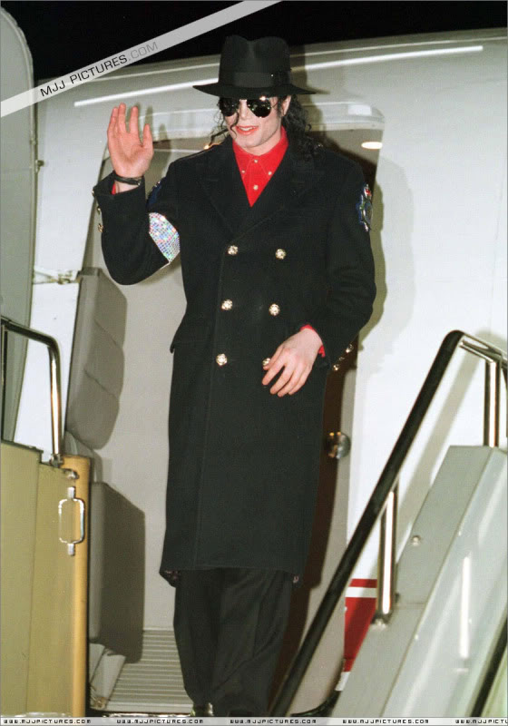 Michael - 1996- Michael Visits Japan 001-81