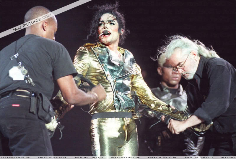 tour - HIStory World Tour - Page 2 002-16