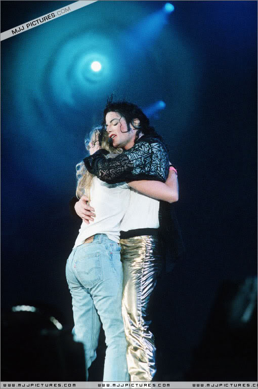 HIStory World Tour - Page 2 002-17