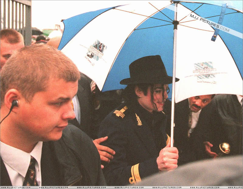 1996 - 1996- Michael Visits Moscow 002-84
