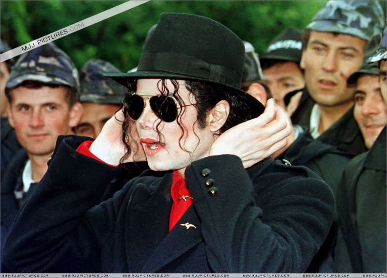 1996 - 1996- Michael Visits Bucharest 003-70