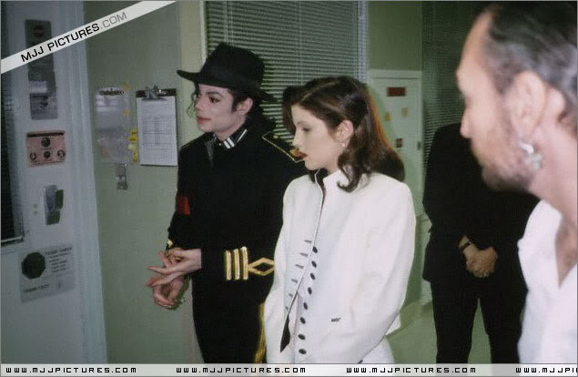 Michael - 1994- Michael & Lisa Marie Visit St Jude Children Hospital 004-41