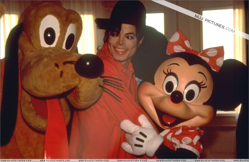 1995- Michael Visits Disneyland Paris (August) 004-50