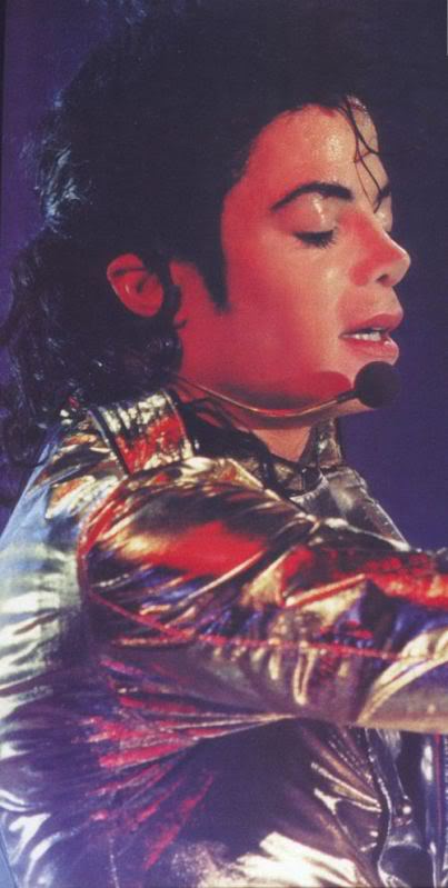 HIStory World Tour - Page 2 010-12