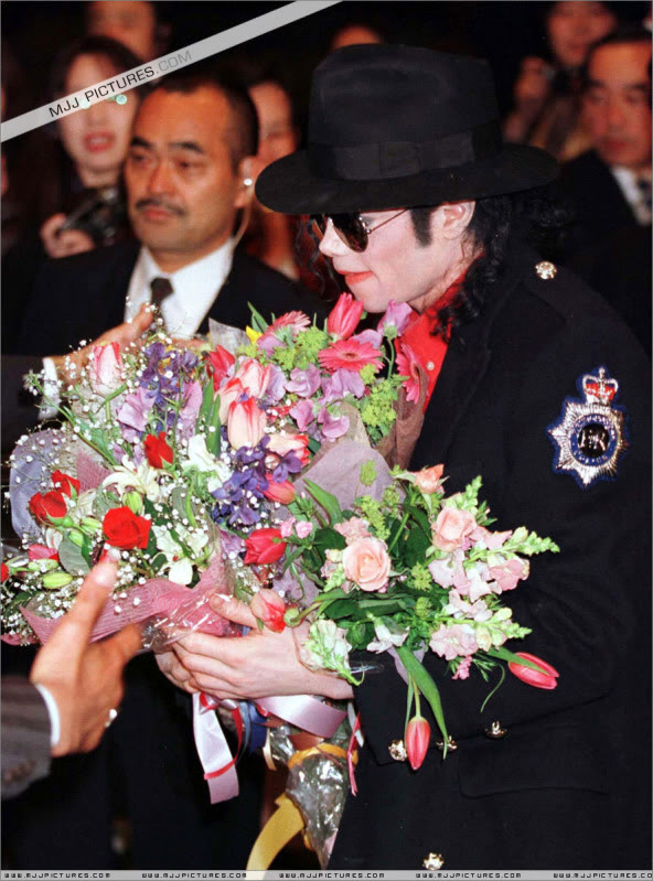 1996- Michael Visits Japan 010-52
