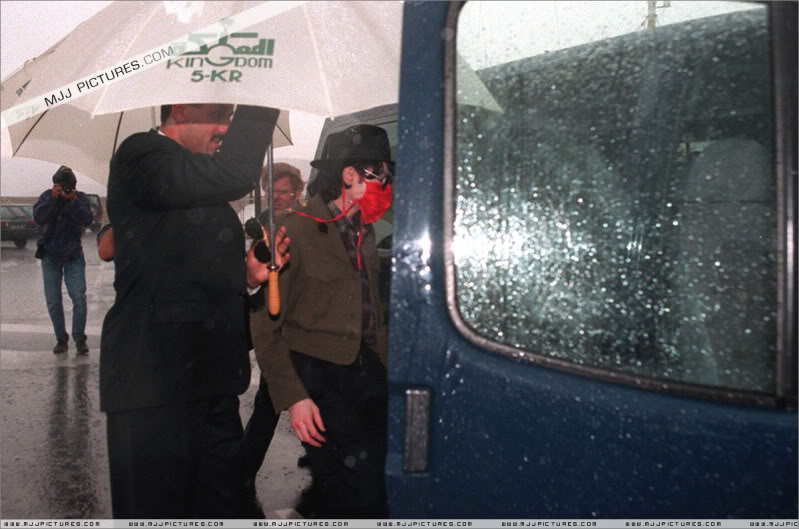 Michael - 1995- Michael In Cannes 014-31