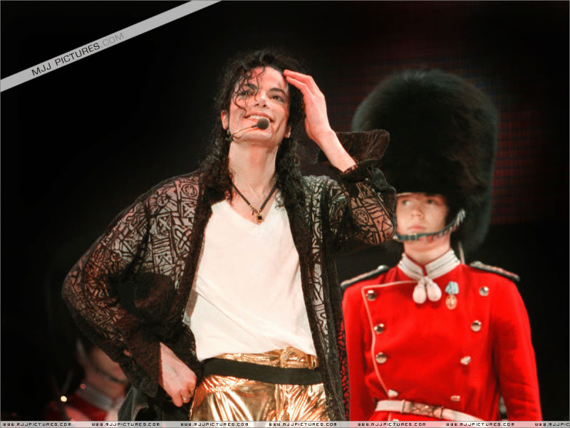 tour - HIStory World Tour - Page 2 015-10