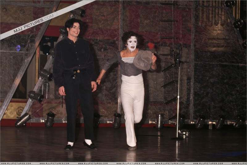 Rehearsals for the HBO Special Michael Jackson One Night Only 015-30