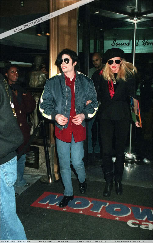 1996- Michael at The Motown Cafe in New York 015-34
