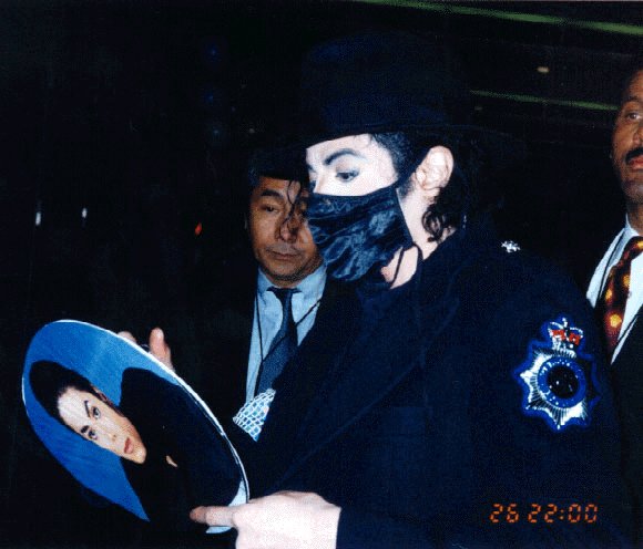 Michael - 1996- Michael Visits Japan 016-39