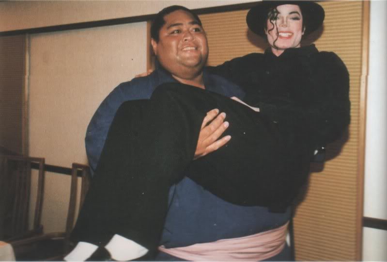 1996- Michael Visits Japan 019-35