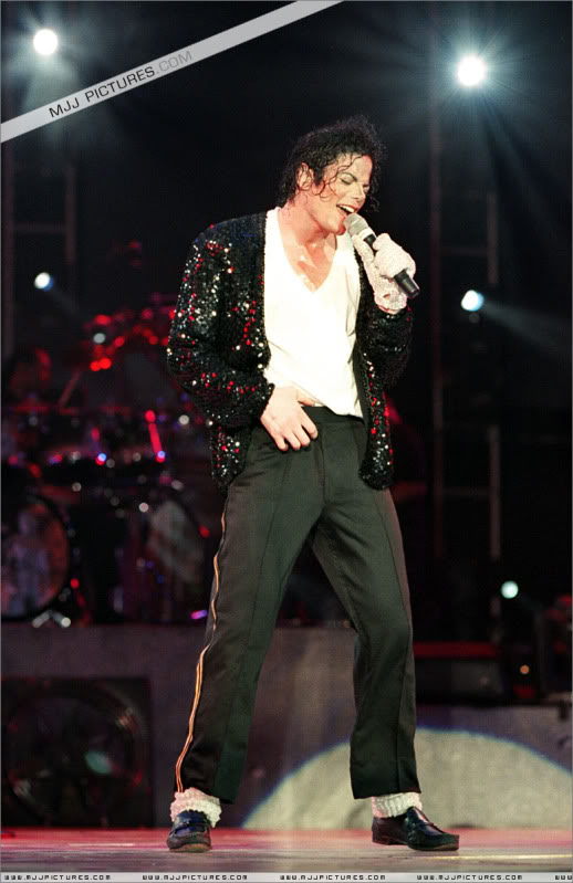 HIStory World Tour - Page 2 022-5