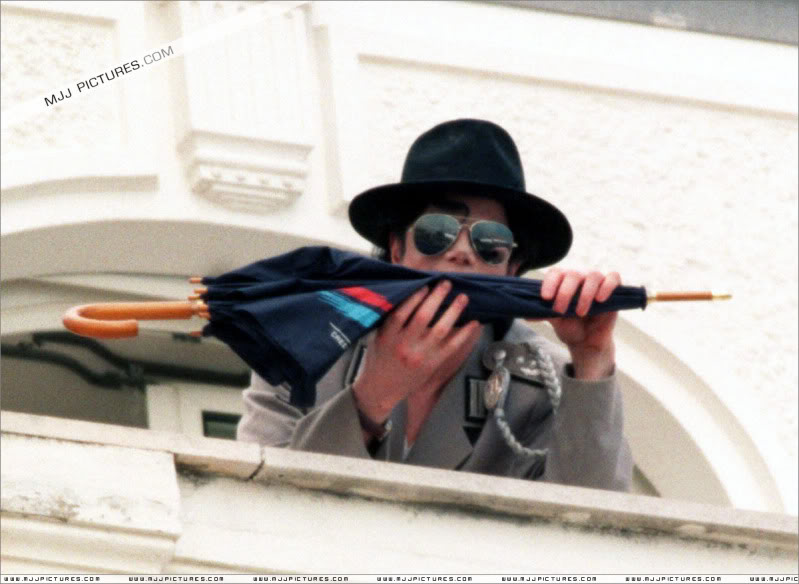 1995- Michael In Cannes 024-14