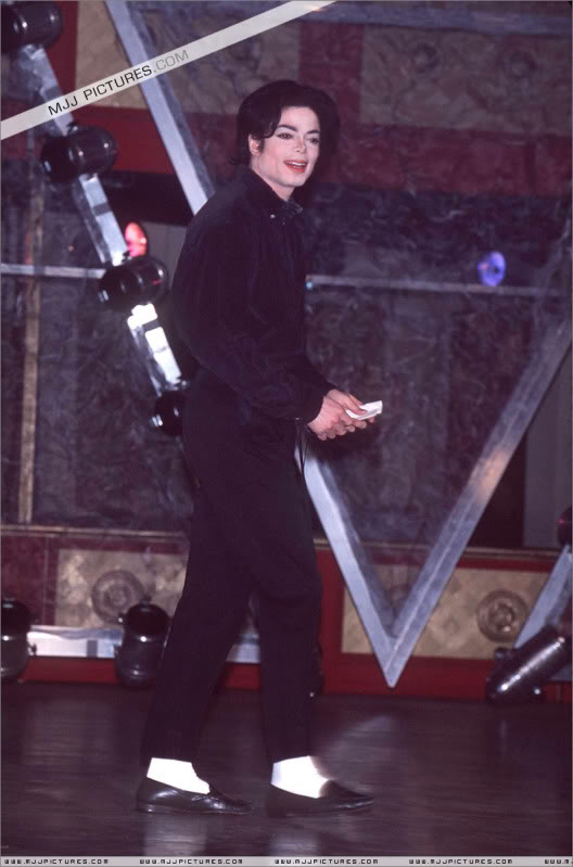 jackson - Rehearsals for the HBO Special Michael Jackson One Night Only 024-16