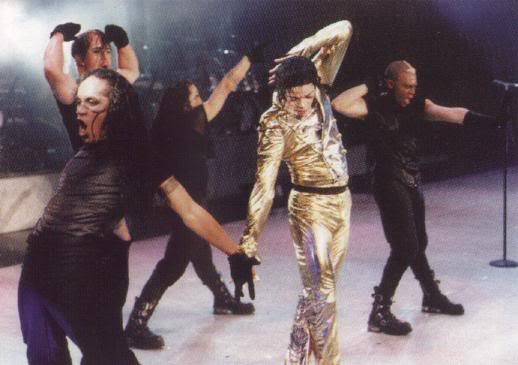 HIStory World Tour - Page 2 025-3