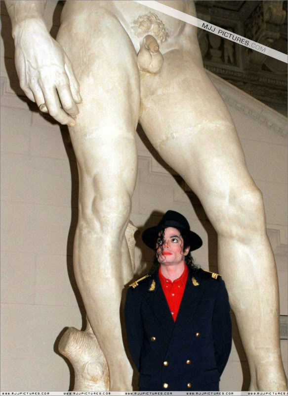 1996 - 1996- Michael Visits Moscow 026-23