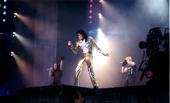 HIStory World Tour - Page 2 033-2