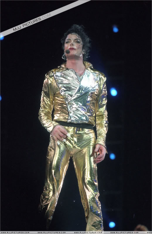 tour - HIStory World Tour - Page 2 043-2