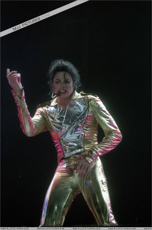 history - HIStory World Tour - Page 2 045-2