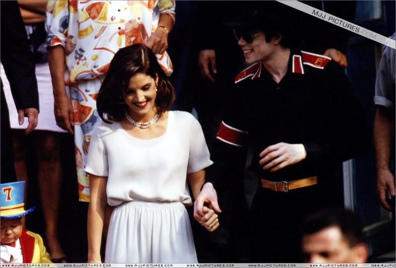 1994 - 1994- Michael & Lisa Marie Visit Budapest 050-6