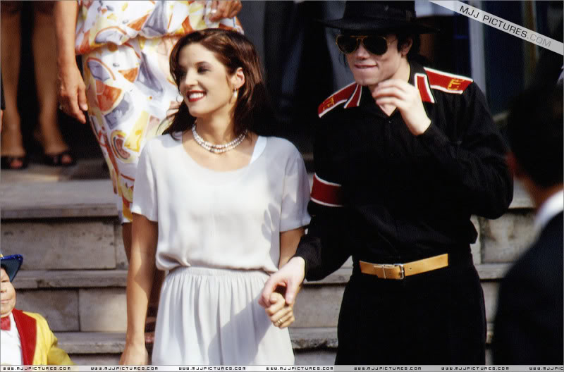 1994- Michael & Lisa Marie Visit Budapest 053-6