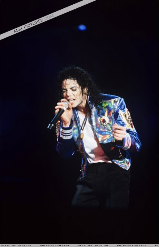 tour - HIStory World Tour - Page 2 070-1